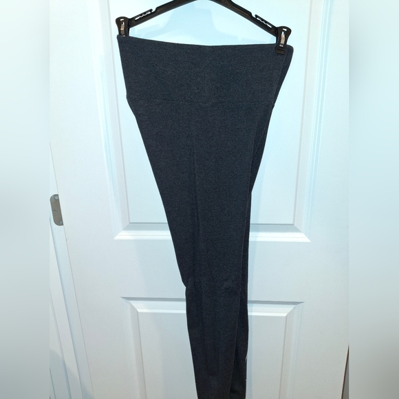 💞💞 Pink Vs leggings,  palm tree shine 💞💞 - Picture 3 of 4